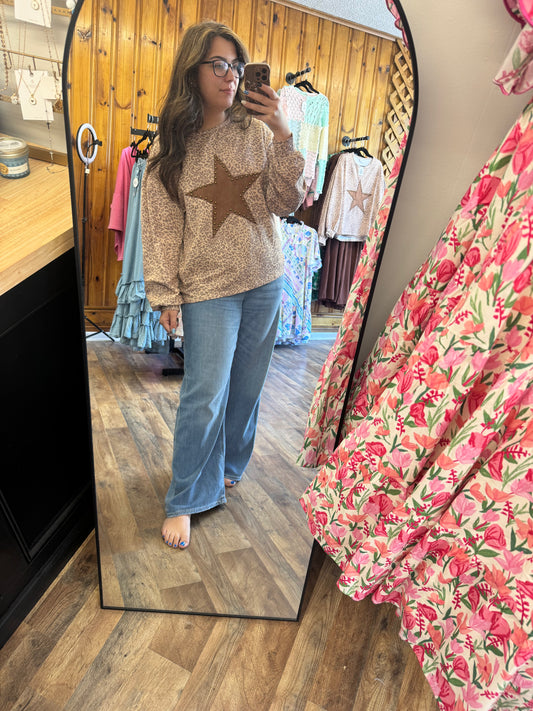 Leopard Star Top